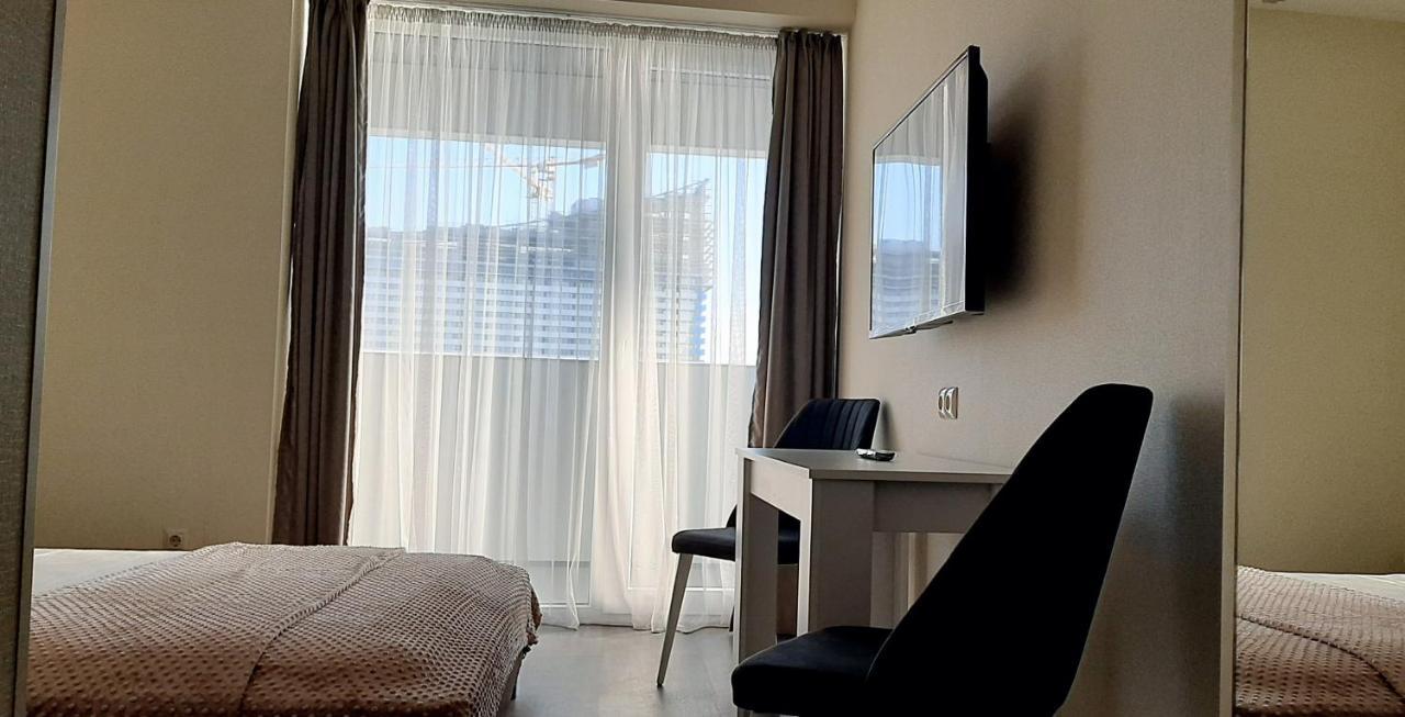 Alliance Palace Sea View Apartment Batumi Exterior photo