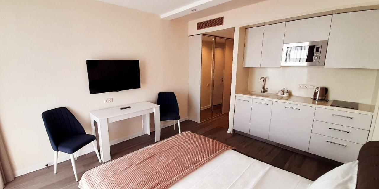 Alliance Palace Sea View Apartment Batumi Exterior photo